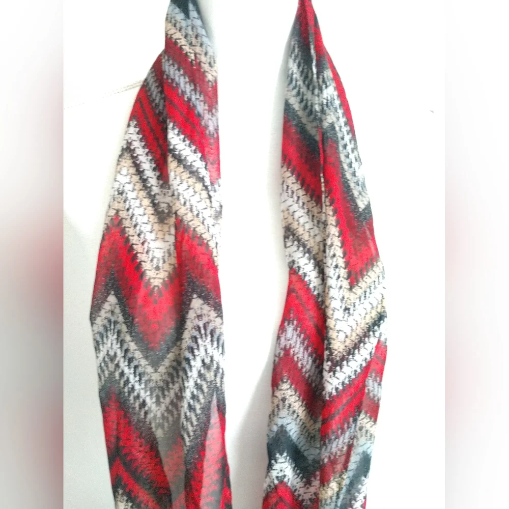Lightweight Polyester Chiffon Fashion Infinity Scarf Multicolor